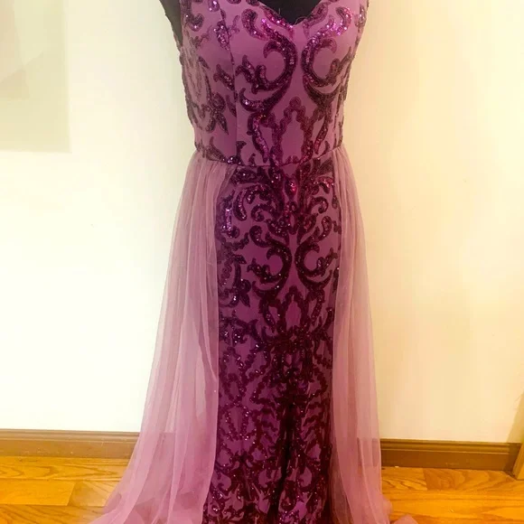 knee length dresses for ladies Black Sparkling Moments Sequin Maxi Dress main image 1